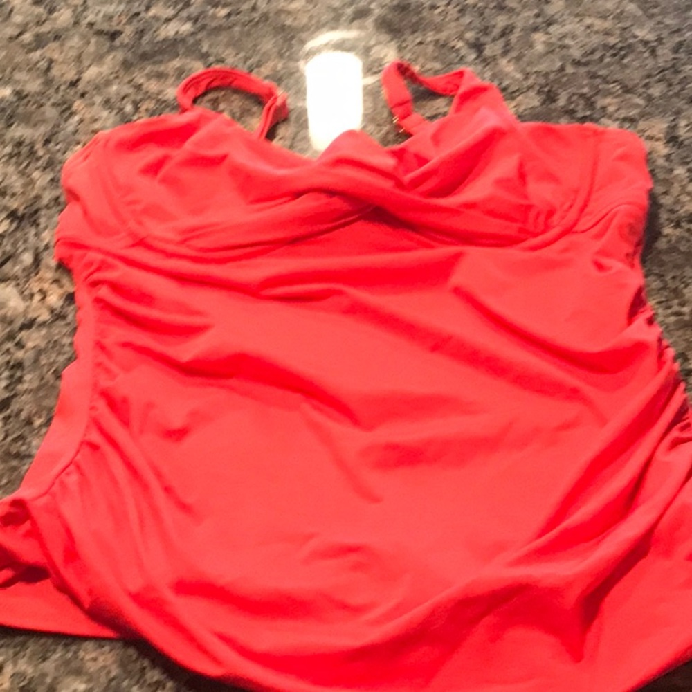 Very nice tank style swim suit